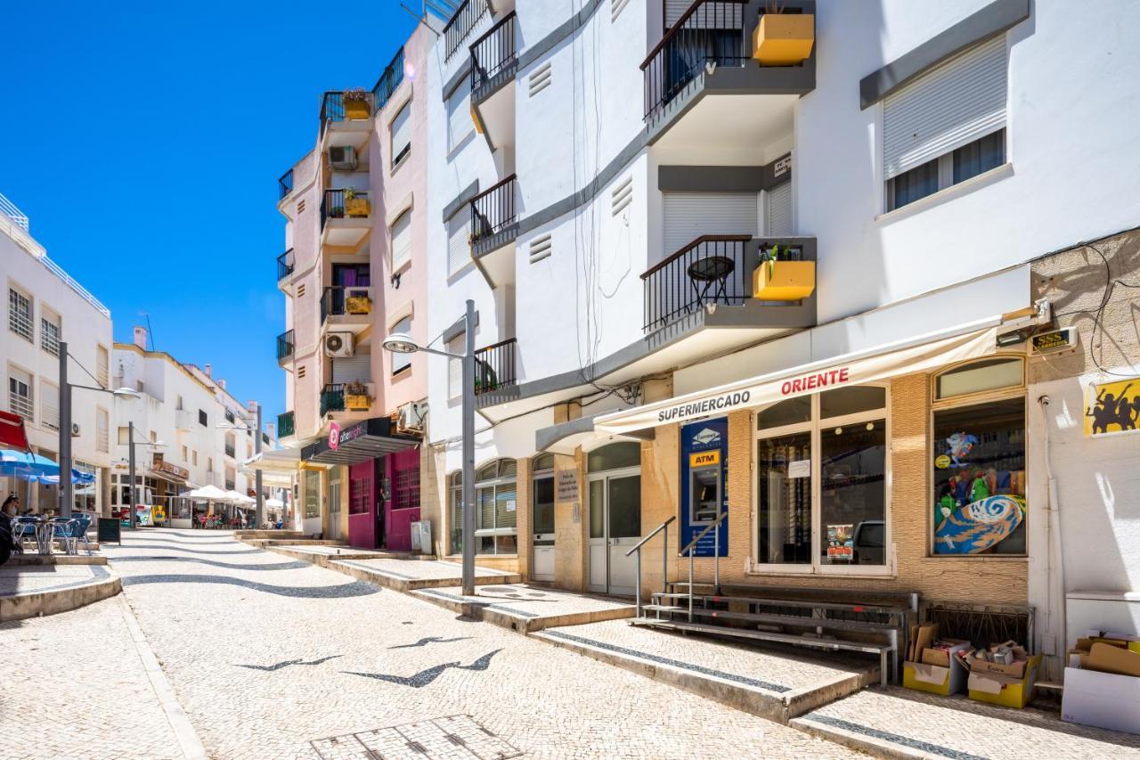 Apartamento Pe Na Areia, Armacao De Pera Luaran gambar